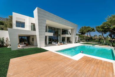 iskljuchitelnaja-novaja-sovremennaja-villa-v-marbele-na-zolotoj-mile_img_ 1