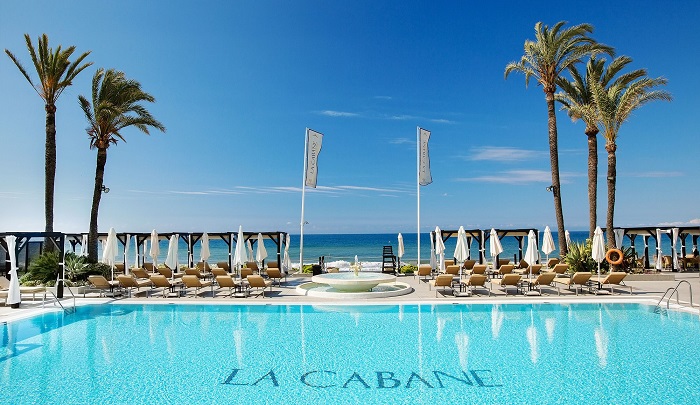Пляжный клуб La Cabane