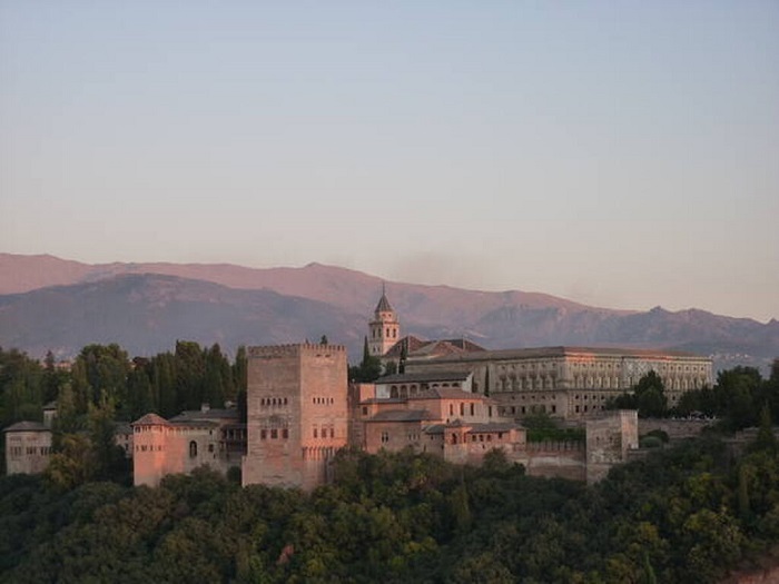Alhambra-Generalife-Albaicin-Granada