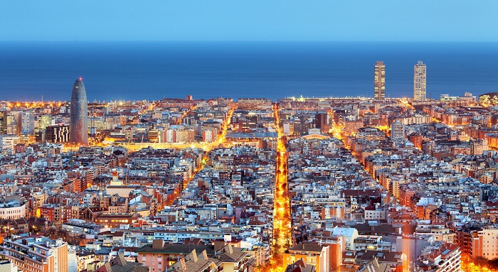 Вид сверху на город Барселона