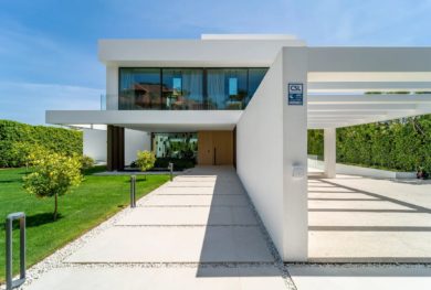 avangardnaja-villa-v-marbele-na-zolotoj-mile-v-neskolkih-shagah-ot-pljazha-i-puerto-banus_img_ 37