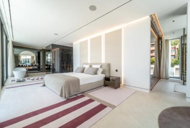 avangardnaja-villa-v-marbele-na-zolotoj-mile-v-neskolkih-shagah-ot-pljazha-i-puerto-banus_img_ 21