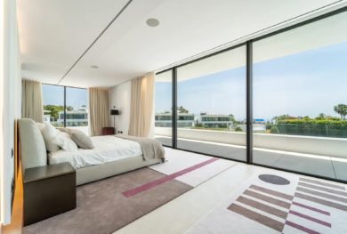 avangardnaja-villa-v-marbele-na-zolotoj-mile-v-neskolkih-shagah-ot-pljazha-i-puerto-banus_img_ 20