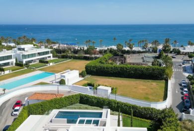 avangardnaja-villa-v-marbele-na-zolotoj-mile-v-neskolkih-shagah-ot-pljazha-i-puerto-banus_img_ 2