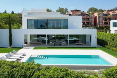 avangardnaja-villa-v-marbele-na-zolotoj-mile-v-neskolkih-shagah-ot-pljazha-i-puerto-banus_img_ 4
