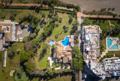 villa-na-1-j-linii-morja-v-estepone-na-novoj-zolotoj-mile-s-vysokim-investicionnym-potencialom_img_ 38