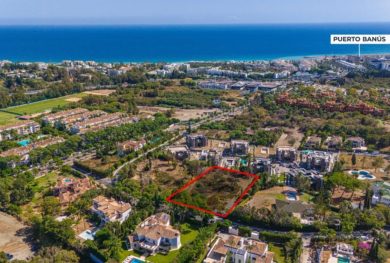 bolshoj-uchastok-s-proektom-villy-v-peshej-dostupnosti-do-puerto-banus-i-pljazha_img_ 1