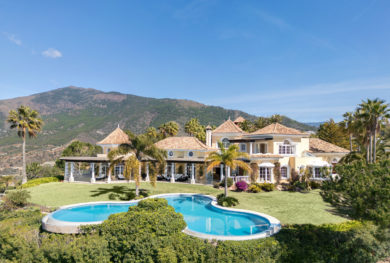 ekskljuzivnaja-villa-v-la-zagaleta-s-panoramnym-vidom-na-more-i-gibraltar_img_ 1